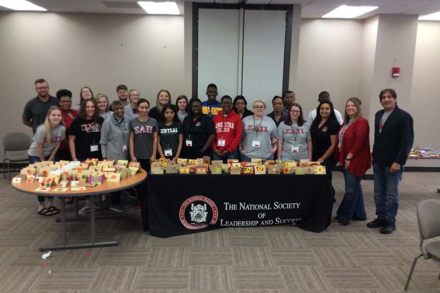 TWU NSLS chapter members and College of Business Professor Mahesh (Michael) Raisinghani, PhD