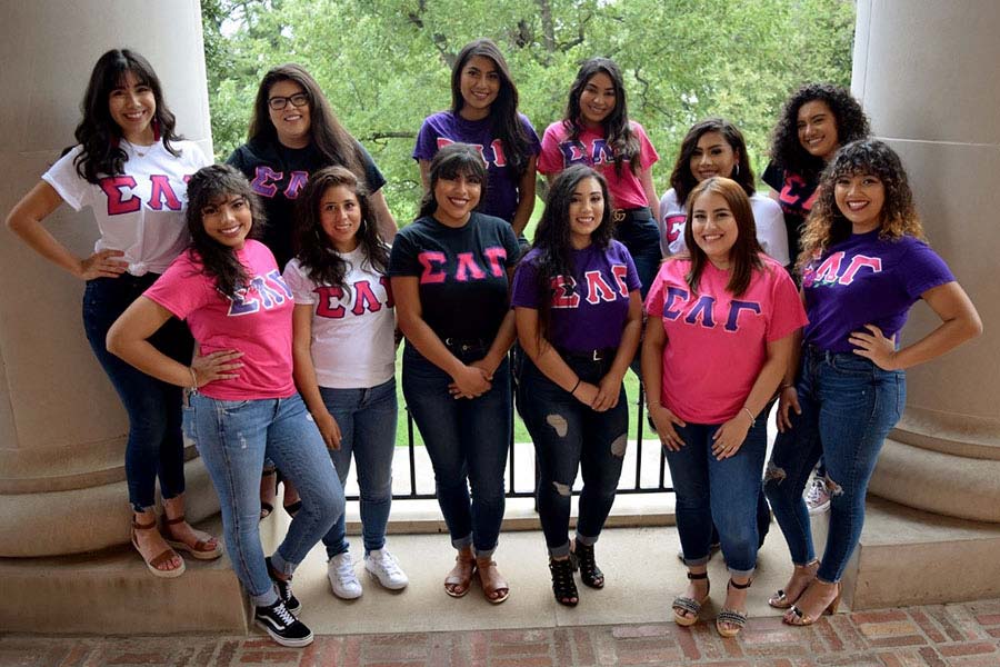 Sigma Lambda Gamma Members