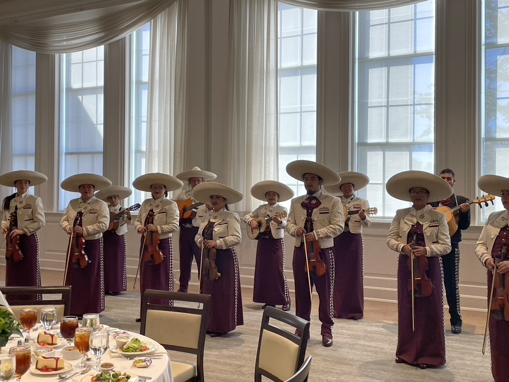 Kick Off Mariachi