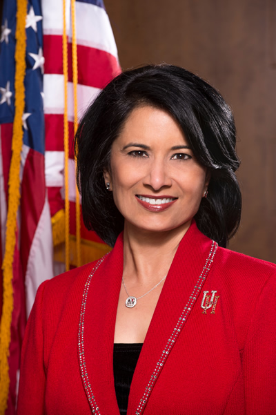 Headshot of Dr. Renu Khator, Texas Women's Hall of Fame Inductee 2016